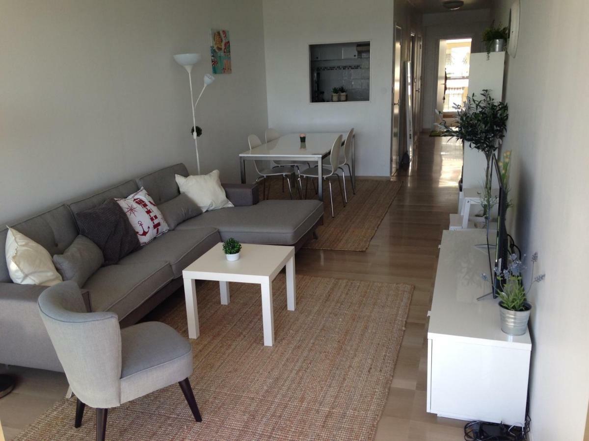 Apartment Front De Avec Piscine Menton
